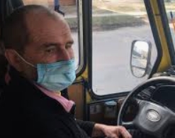 Петербуржца убили за замечание о маске в маршрутке Петербуржца убили за замечание о маске в маршрутке