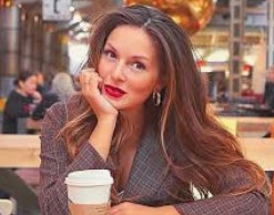 Поклонники осудили Нюшу за выбор имени для дочки