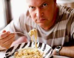 Диетологи назвали продукты, которые нельзя мужчинам