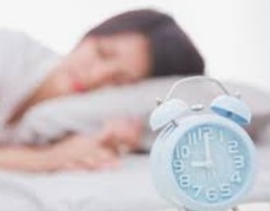 Эксперт объяснил, кому сколько необходимо спать