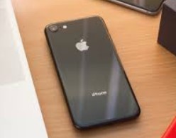 Самым опасным смартфоном оказался iPhone 8