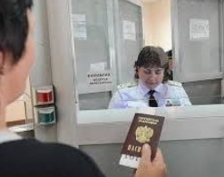 1,5 млн алиментщиков стали невыездными из-за долгов