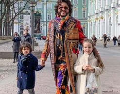 «Он дурачок»: у дочки Киркорова появился жених
