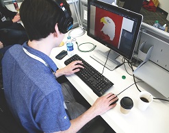 Работа за компьютером выявит опасные заболевания