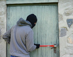 Воры дважды за ночь обокрали одну квартиру