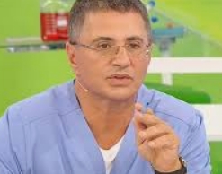 Доктор Мясников назвал слабительные угрозой жизни
