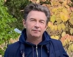 Певец Валерий Сюткин впервые рассказал о рождении своего младшего сына