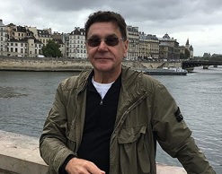 Сергей Маковецкий завел Instagram по просьбе друзей