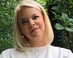 Яна Поплавская наконец-то согласилась выйти замуж