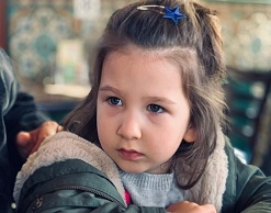 «Копия Ивана»: младшая дочь Урганта очень похожа на отца