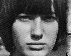 Лариса Гузеева показала, как выглядела в 17 лет