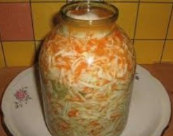 Кому запрещено есть квашеную капусту