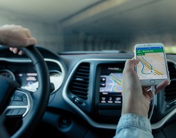 Uber застраховал водителей и пассажиров в России