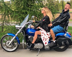 «Угонщица»: Шнуров встречается с подругой жены