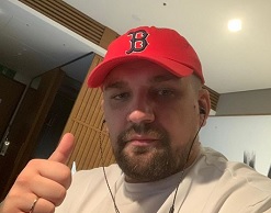 Forbes назвал самых успешных российских звезд